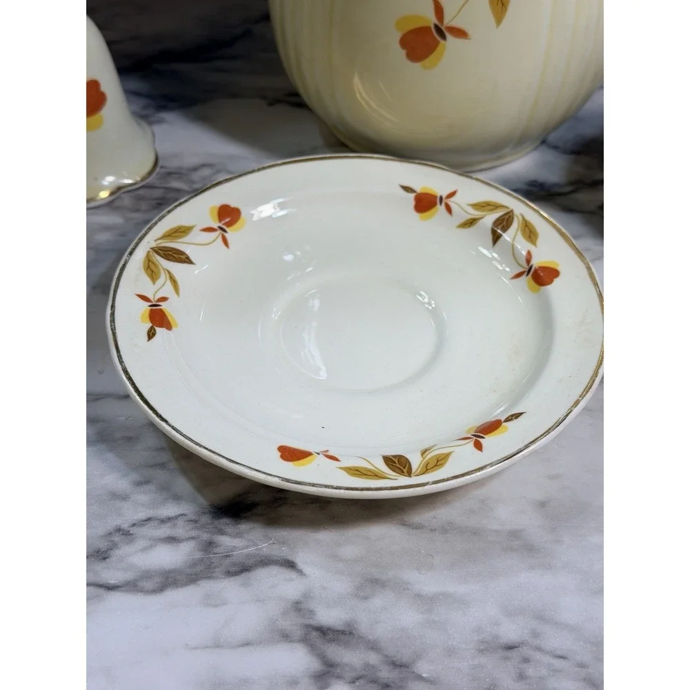 HALL‎ AUTUMN LEAF MIXED LOT~ PITCHER NO LID, CUP, SAUCCER AND SHAKER (2629)